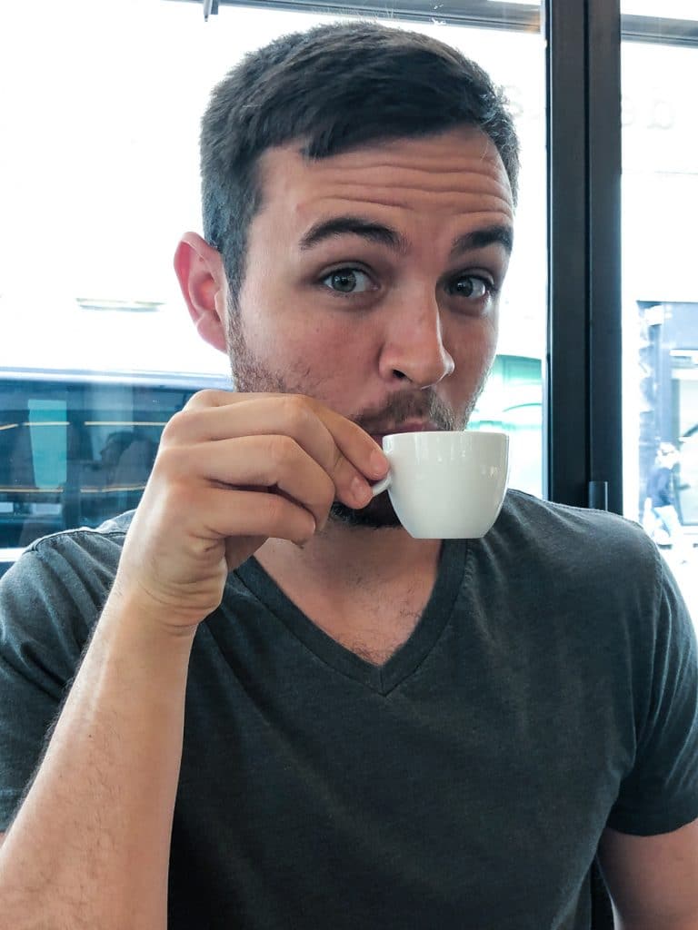 Places to Eat in Paris Cafรฉ de la Poste