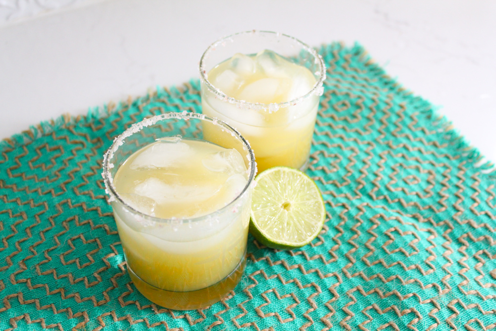 Keto Margarita Recipe (Low Carb / Monk Fruit)